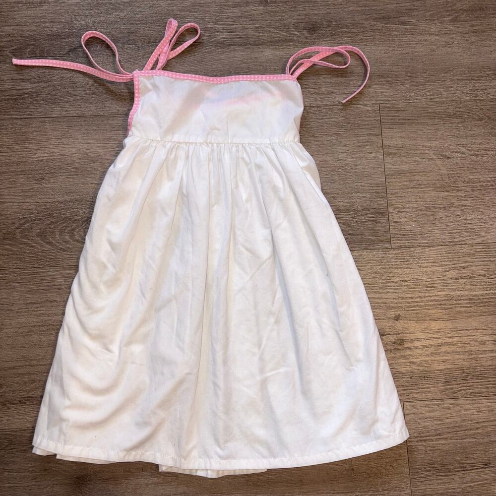 Remember Nguyen Girls White Smocked Top Size 7 Butterfly Ladybug Embroidery - Picture 5 of 7